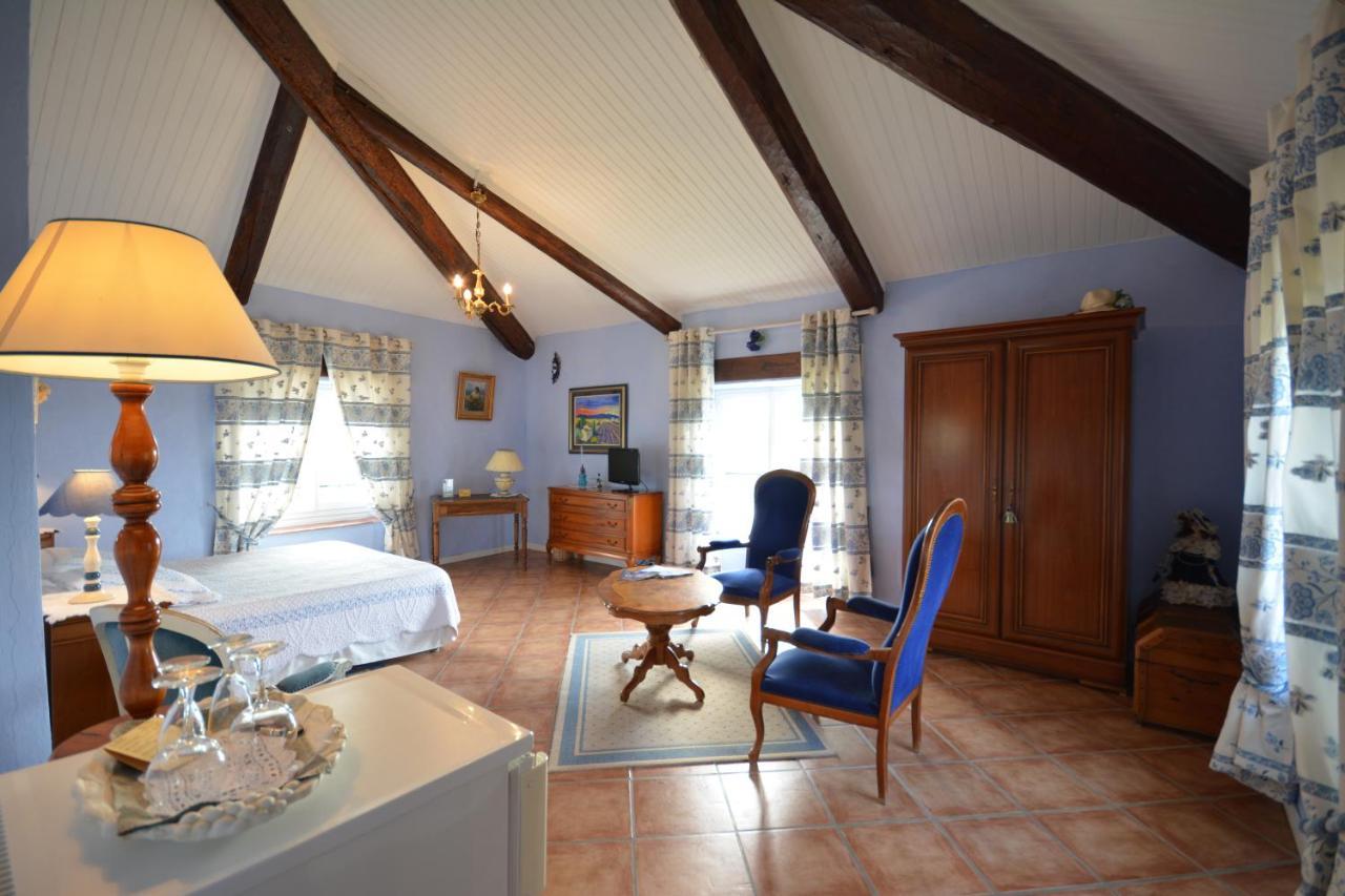 Bastide Des Princes B&B Caderousse Exterior foto