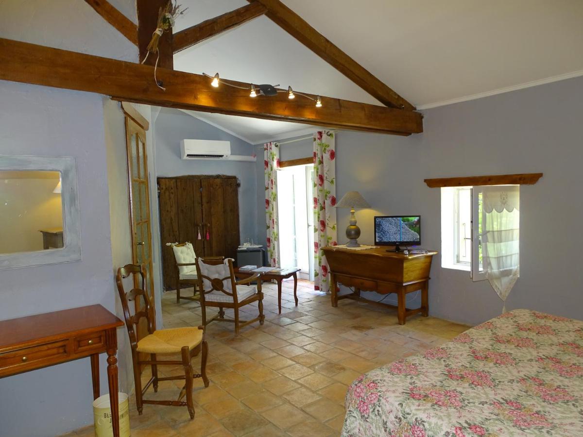 Bastide Des Princes B&B Caderousse Exterior foto