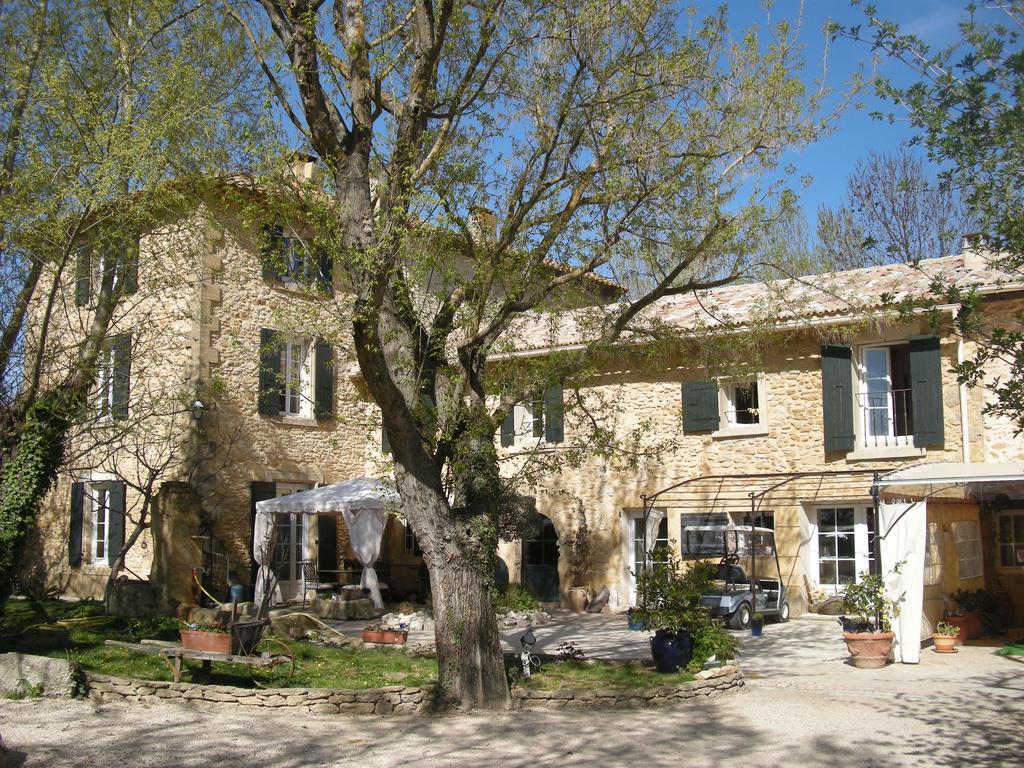 Bastide Des Princes B&B Caderousse Exterior foto